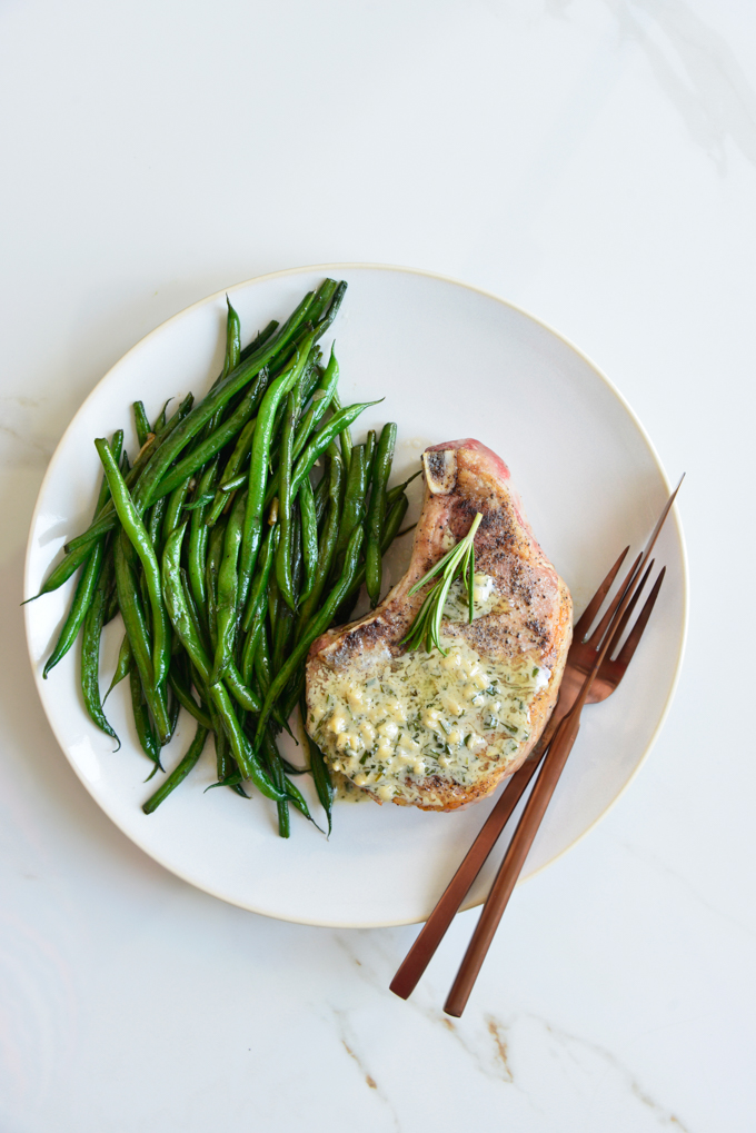 cast iron pork chops
