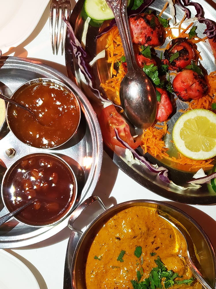 Lamb Meatball Curry Tandoori Chicken and Sauces at Ravi