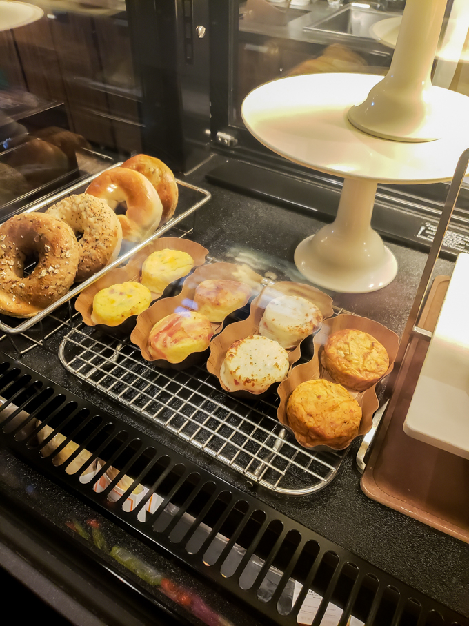 hidden carbs at starbucks what not to order