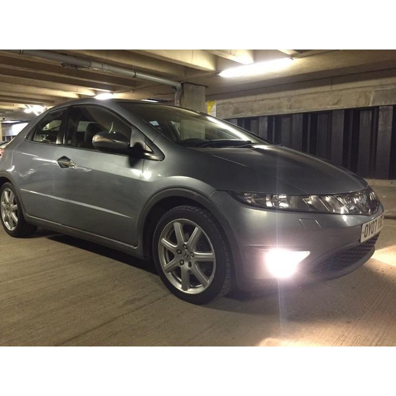 HONDA CIVIC 1.8 i VTEC EX 5DRS WITH SAT NAV