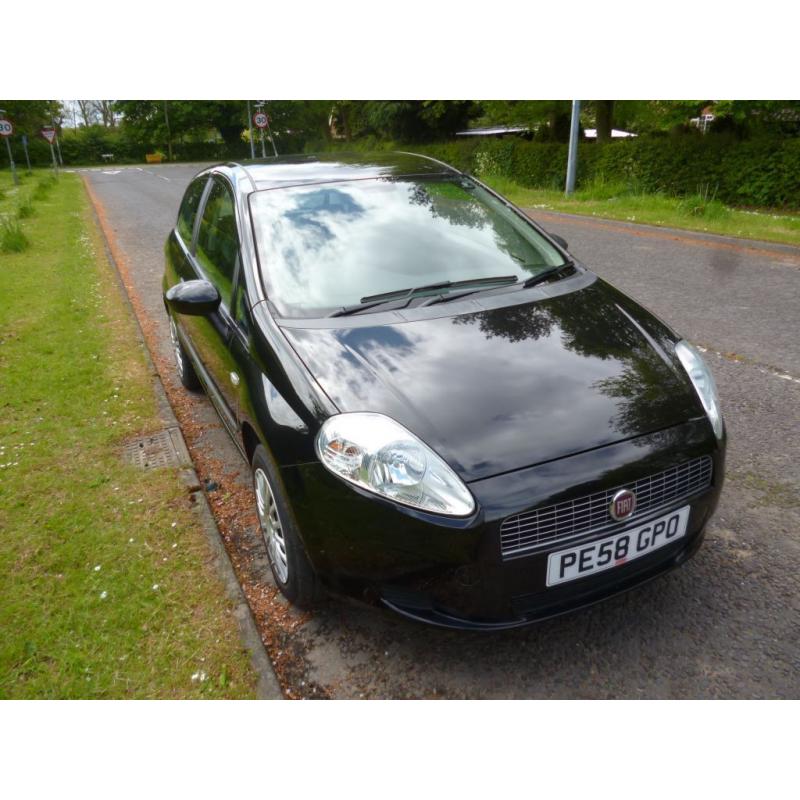 FIAT PUNTO 1.2 2008 ONLY 35000 MILES FULL MOT