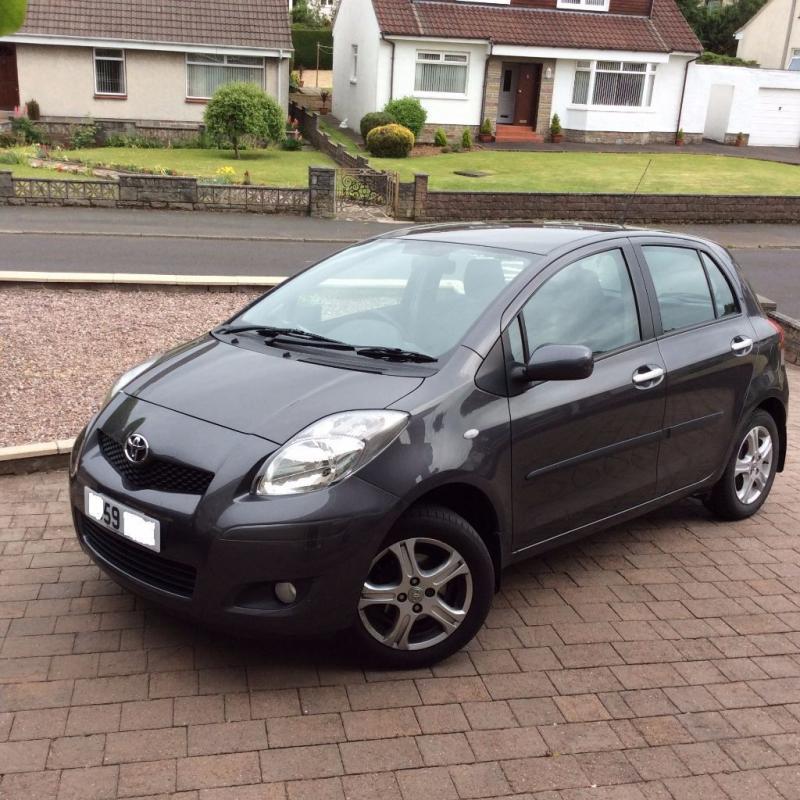 Low mileage mint condition Toyota Yaris