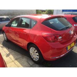 2013 Vauxhall Astra 1.6i 16V Exclusiv 5dr Auto 5 door Hatchback