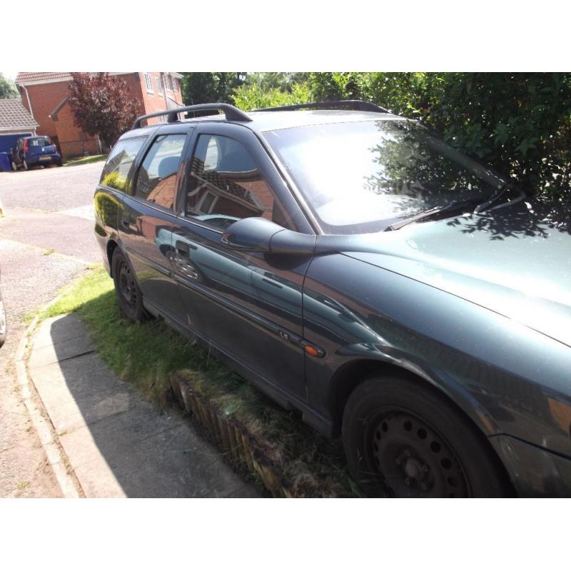 Vauxhall vectra Estate Spares or repair