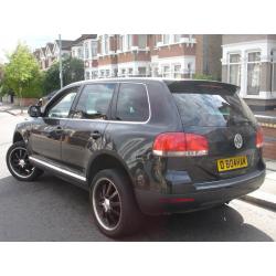 /// VW VOLKSWAGEN TOUAREG SPORT 2.5 TDI AUTOMATIC DIESEL /// 2004 PLATE /// BARRRGAINNN 4X4 JEEP