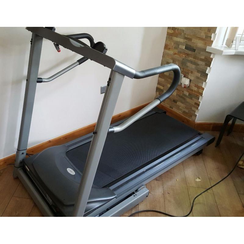 HORIZON OMEGA II MENS TREADMILL FOR SALE - WORK GOOD NO PROBLEMS!! FOLDING MACHINE!