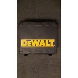 DeWalt 18V Liion combi drill with 3 x batteries 4Ah , carry case and charger in VERY good condition