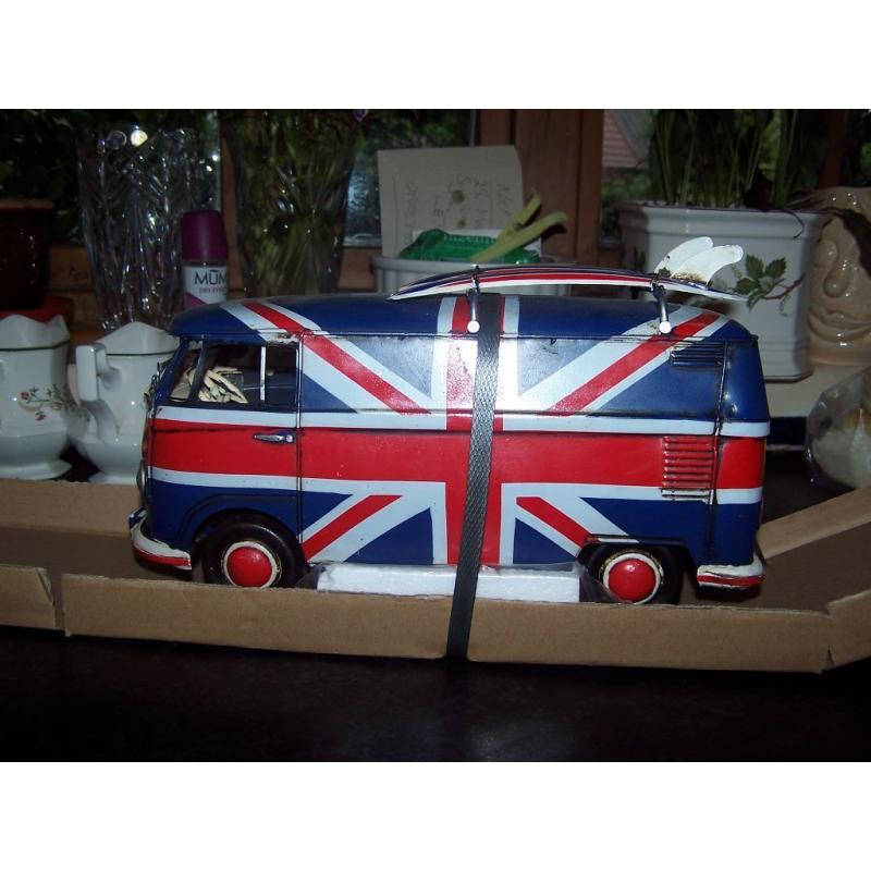 **FATHERS DAY GIFT** MODERN TINPLATE CAMPERVAN