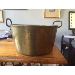 Vintage large jam pot brass [uncleaned] 6.1Kg 34cm diameter 100+ years old?