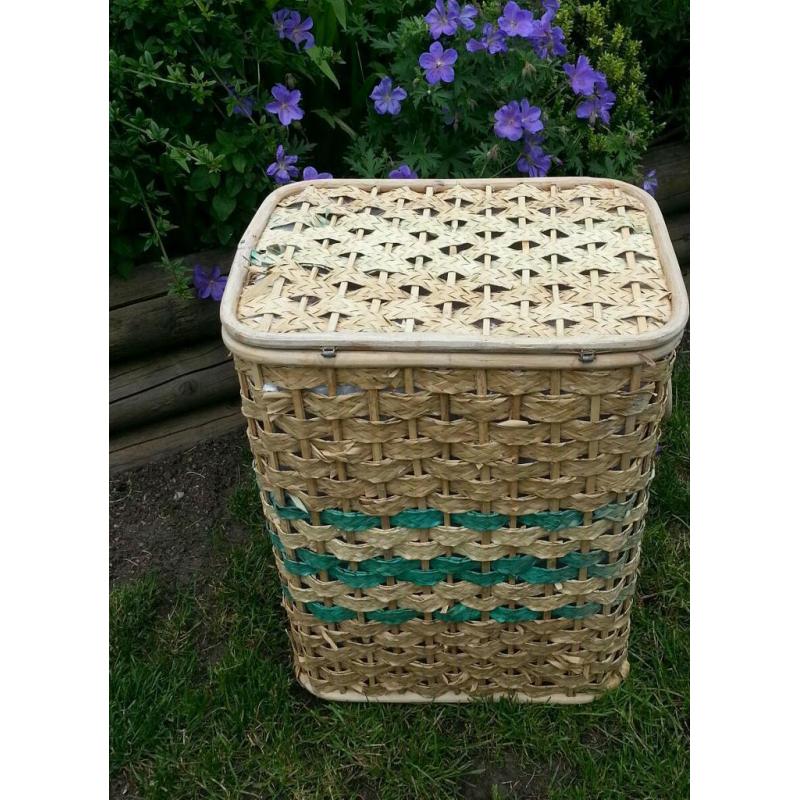 Vintage Wicker Laundry/Storage Basket