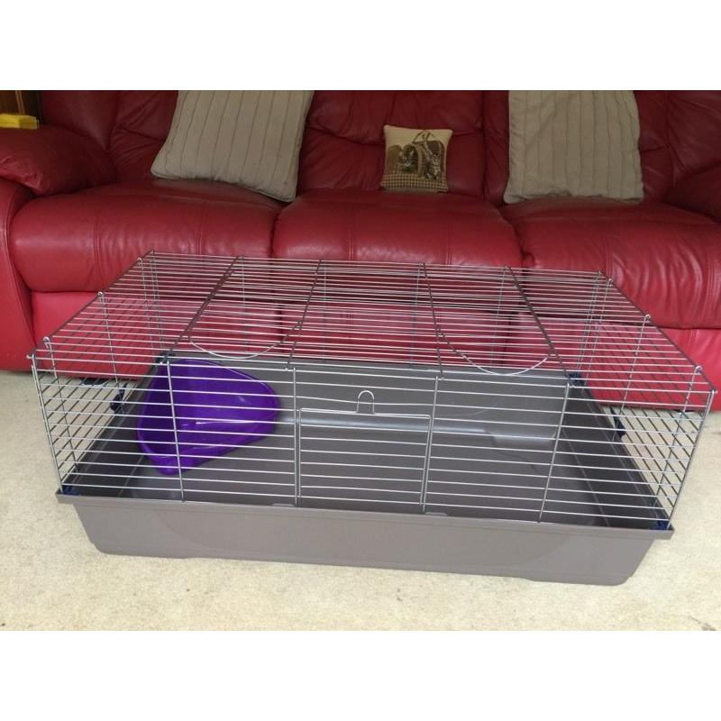 MPS Indoor Rabbit/Small Animal Cage 39" x 21" x 17" As New