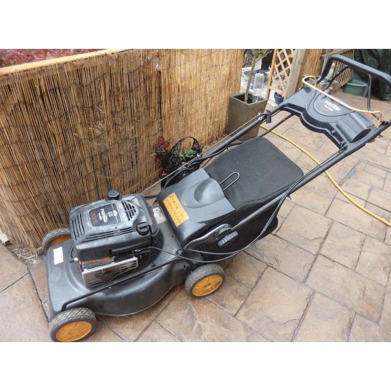 petrol lawnmower, self drive push button start, Briggs & Stratton engine