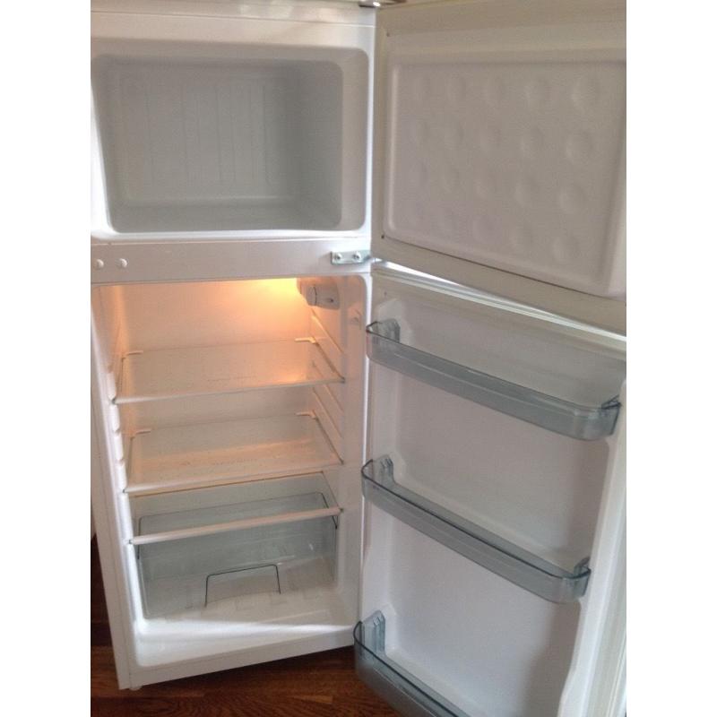 Fridgemaster fridge with small freezer.