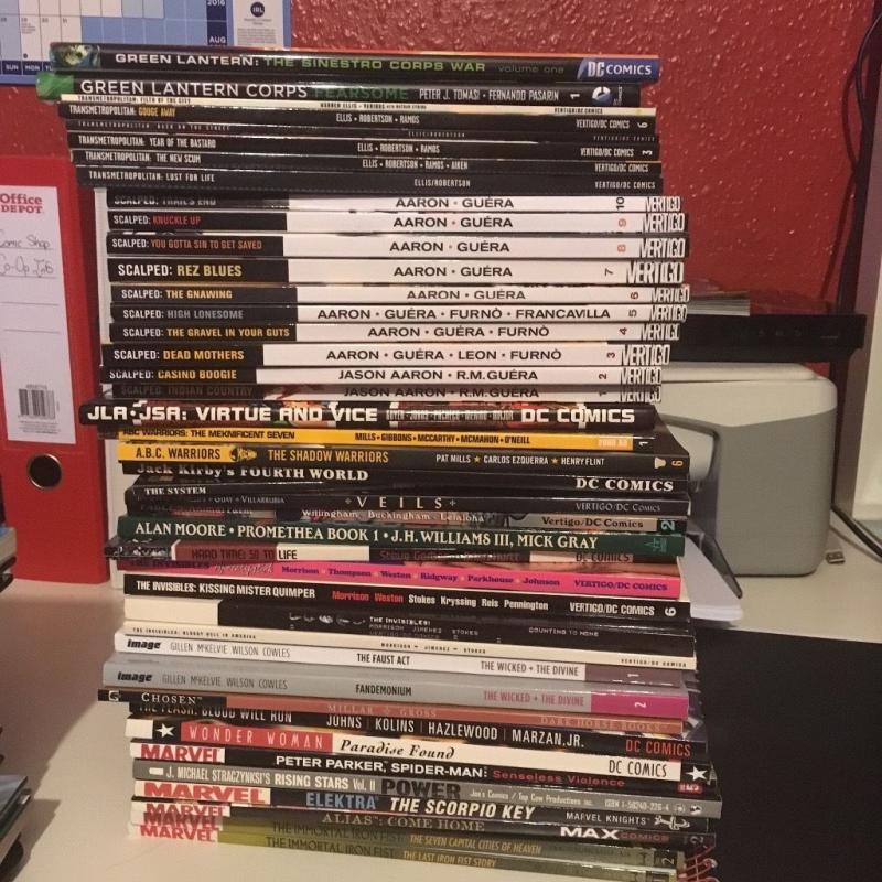 75 graphic novels various DC/Marvel/Dark Horse/Image graphic novels